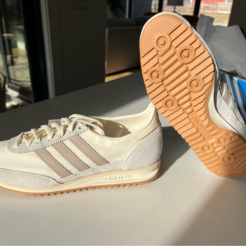Adidas Cream and Tan Trainers